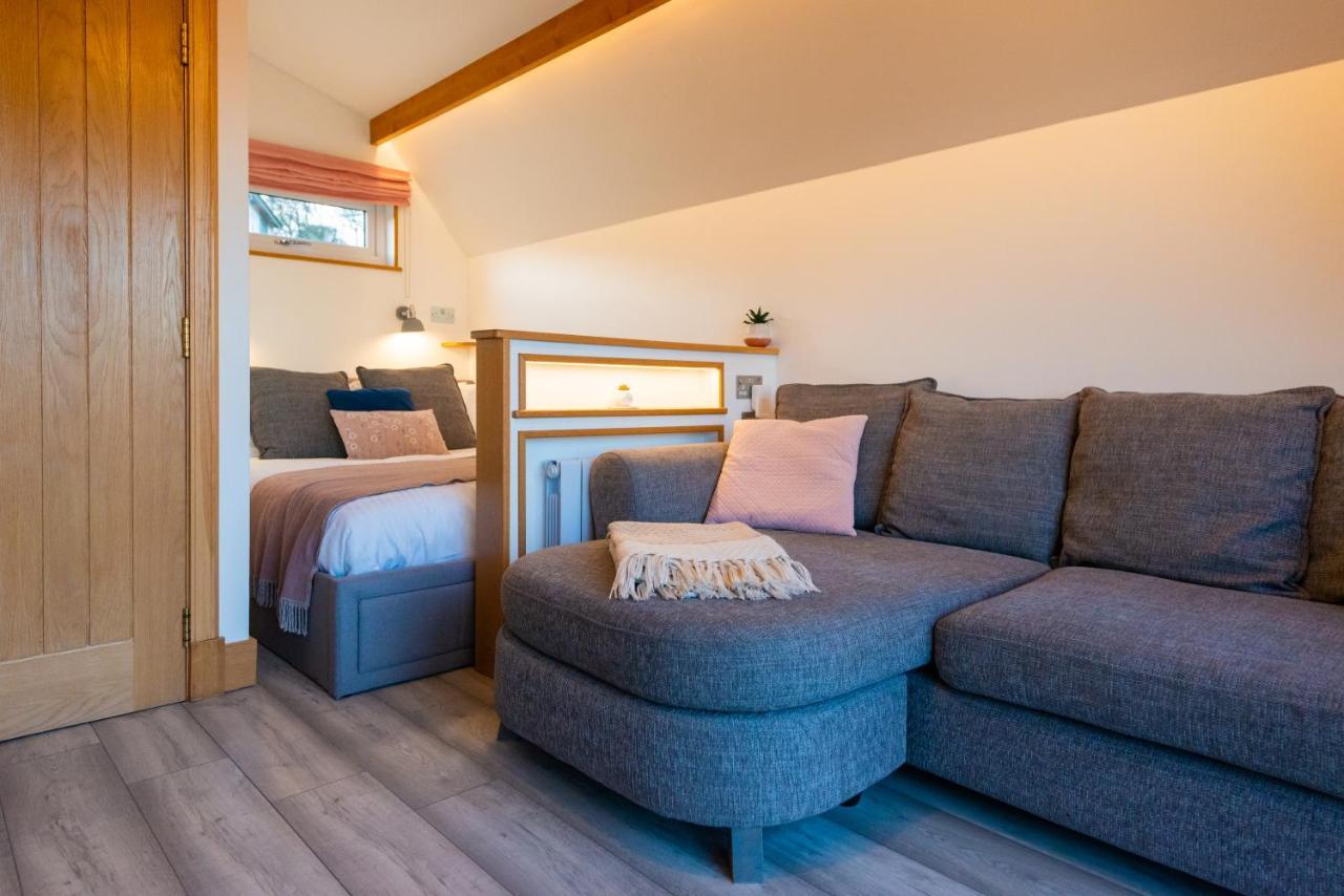 Bonnie Barns - Adults Only Luxury Lodges With Hot Tubs Luss Extérieur photo