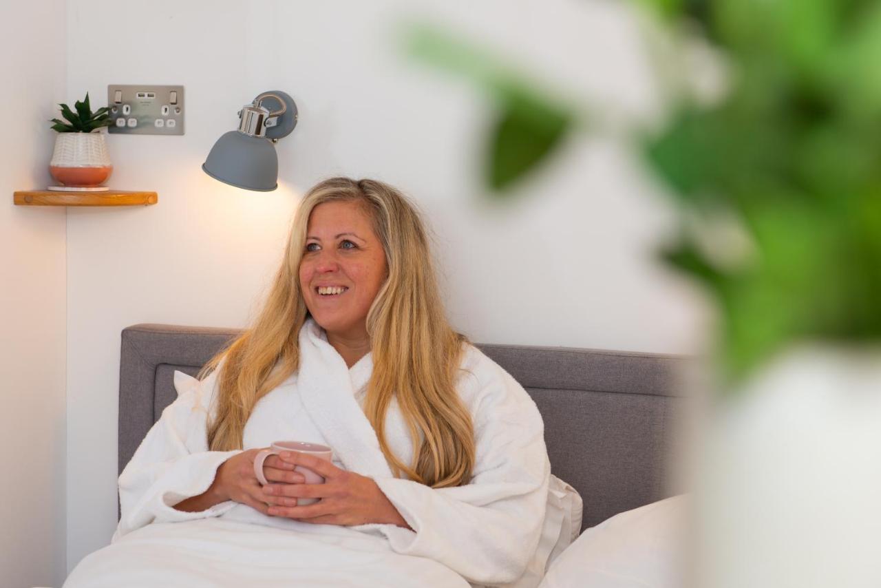Bonnie Barns - Adults Only Luxury Lodges With Hot Tubs Luss Extérieur photo