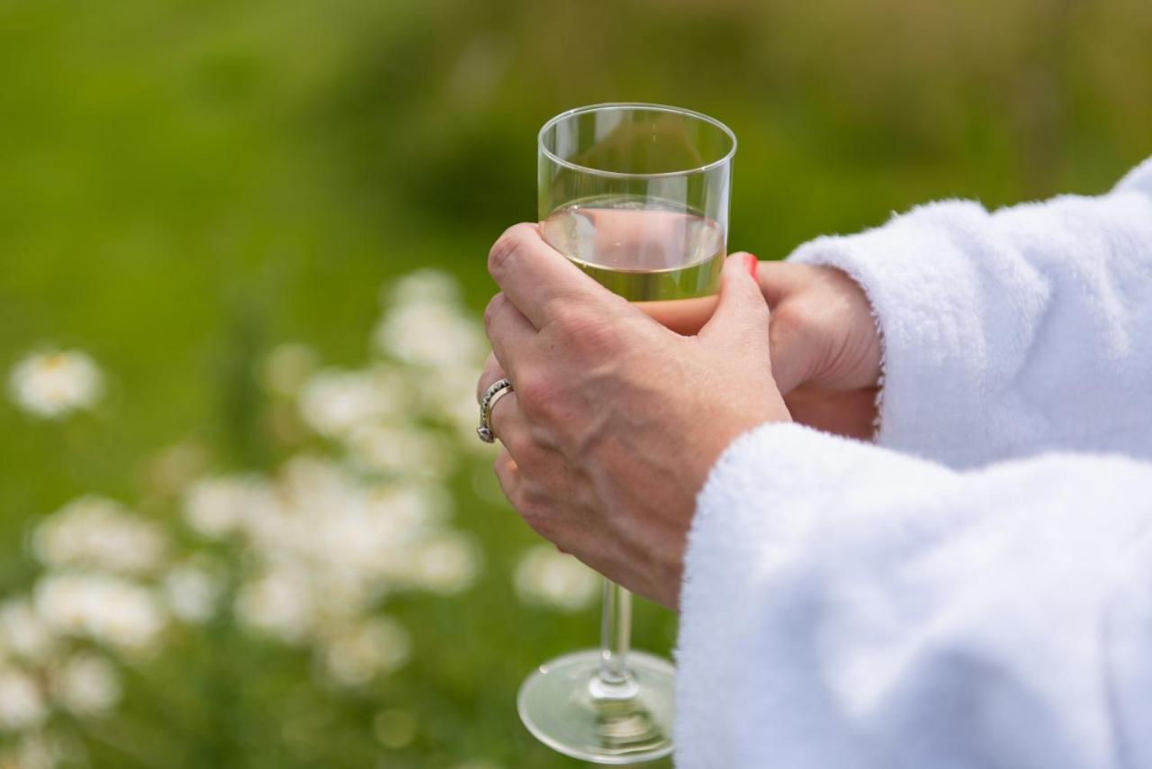 Bonnie Barns - Adults Only Luxury Lodges With Hot Tubs Luss Extérieur photo