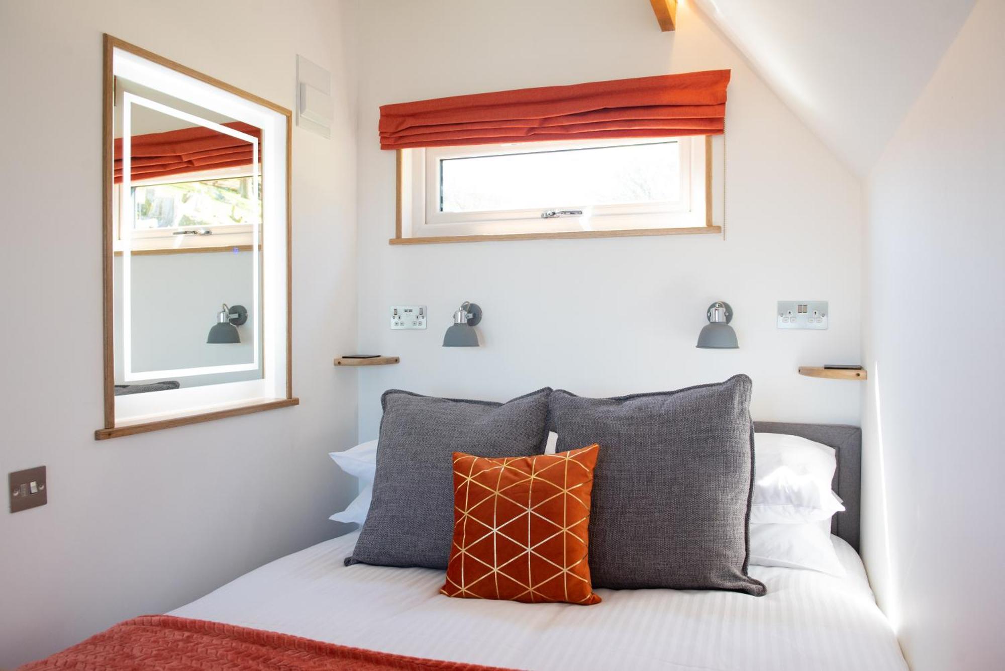 Bonnie Barns - Adults Only Luxury Lodges With Hot Tubs Luss Extérieur photo